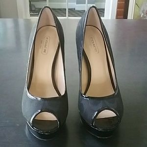 Coach Shoes Size 6.5